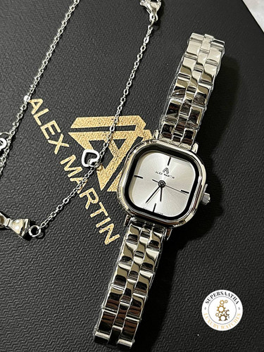 ساعت زنانه الکس مارتین نقرهای صفحه مربع